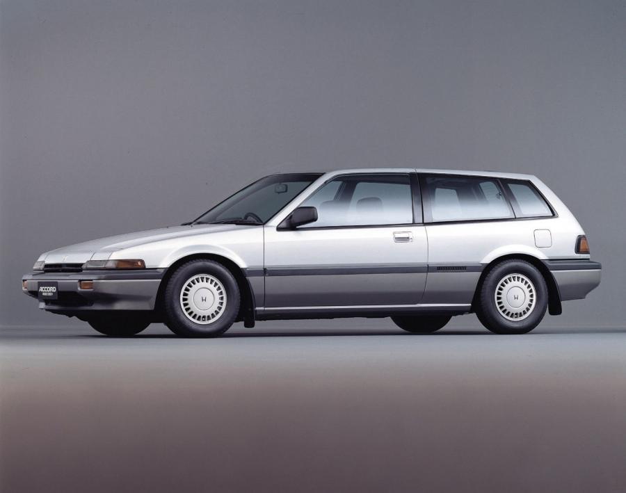  Honda Accord AeroDeck 2.0Si (CA3) 1985 года  (JP) (фото 1 из 7)
